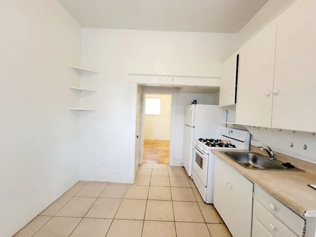 2304 N Grand Ave in Pueblo, CO - Building Photo - Building Photo