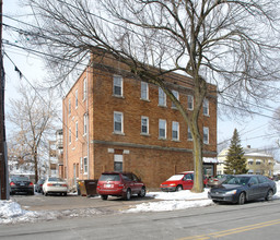 235-239 Preston St in Hartford, CT - Building Photo - Building Photo