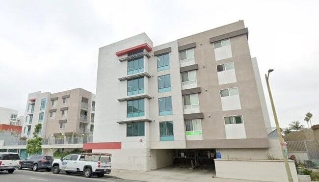 3555 Whittier Blvd in Los Angeles, CA - Building Photo - Building Photo