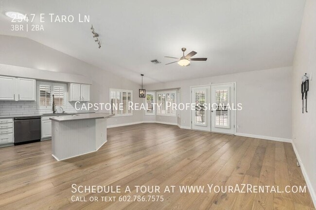 2547 E Taro Ln in Phoenix, AZ - Building Photo - Building Photo