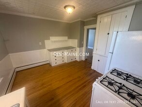 21 Webster Ave in Bangor, ME - Building Photo - Building Photo