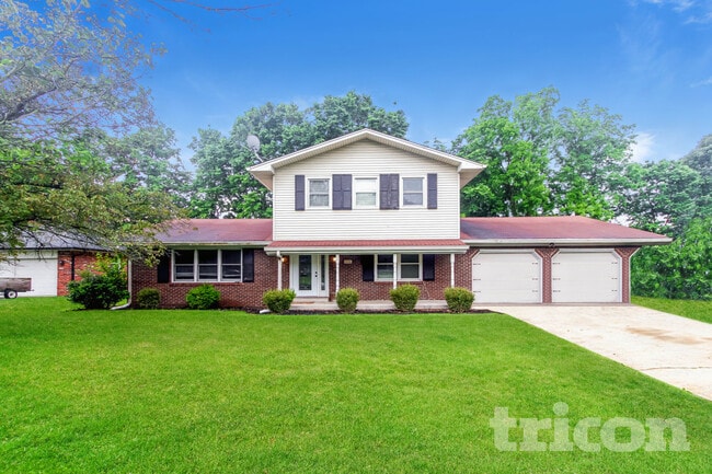 property at 806 Leisure Ln