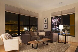 270 4th St E in St. Paul, MN - Building Photo