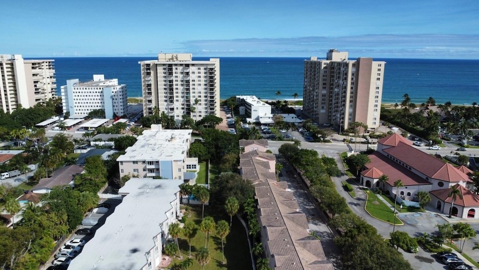 1967 S Ocean Blvd, Unit 420C in Pompano Beach, FL - Building Photo