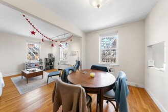 1716 Cambridge St, Unit 31 in Cambridge, MA - Building Photo - Building Photo