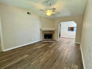 2910 Richview Park Cir N in Tallahassee, FL - Building Photo - Building Photo