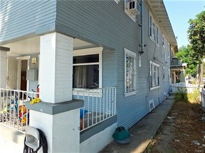 751 Elm Ave in Long Beach, CA - Building Photo - Other