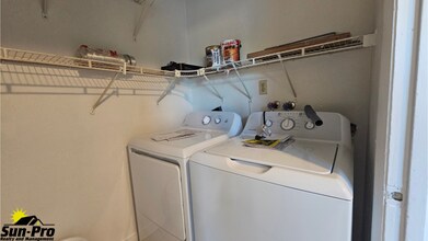 5813 Spruce Creek Rd in Port Orange, FL - Building Photo - Building Photo