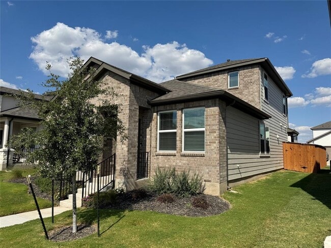 property at 605 Emory Crossing Blvd