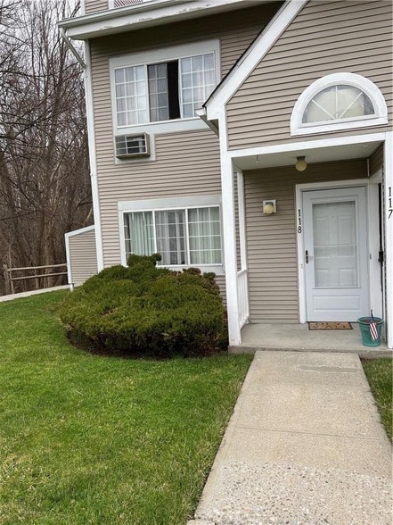 property at 118 Green Meadows Way