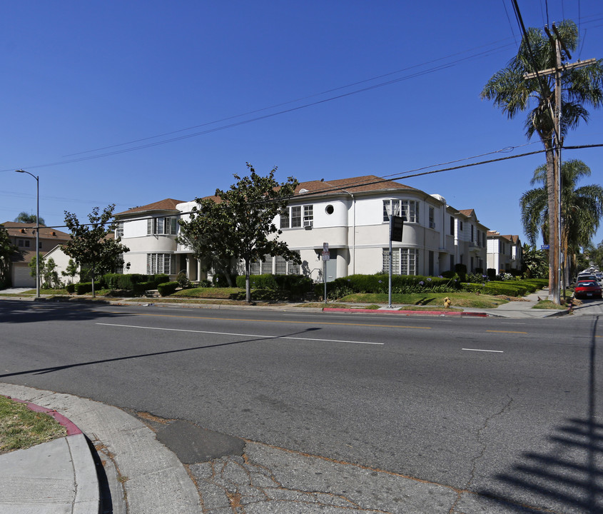 701-709 S Wilton Pl # 400 in Los Angeles, CA - Building Photo