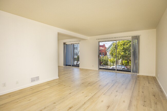 128 Parker Ave in San Francisco, CA - Foto de edificio - Building Photo