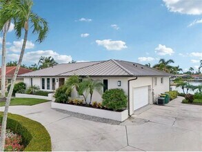 444 N Barfield Dr in Marco Island, FL - Building Photo - Building Photo