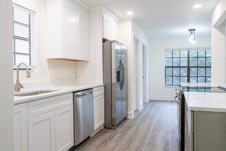 5201 Sunset Trail in Marietta, GA - Building Photo - Building Photo