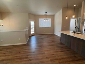 896 E RR Ave in Post Falls, ID - Building Photo - Building Photo