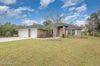 49 Pine Cir Dr in Palm Coast, FL - Building Photo - Building Photo