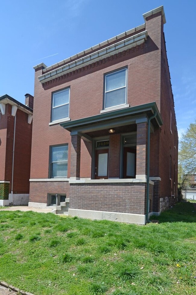 property at 3449 Iowa Ave