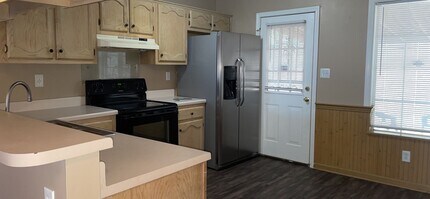 9299 Charly Hill Ln in Memphis, TN - Building Photo - Building Photo