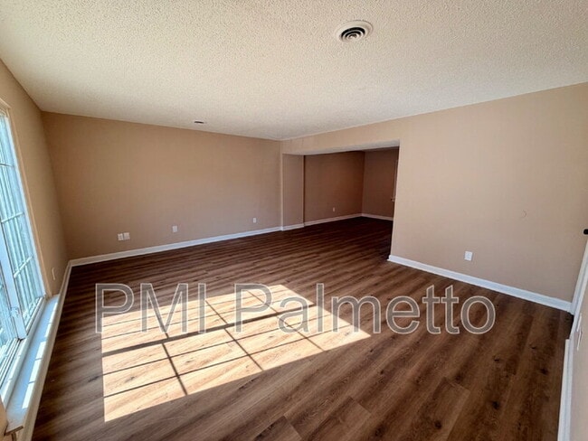 4716 Leaf Crest Ct in Columbia, SC - Building Photo - Building Photo