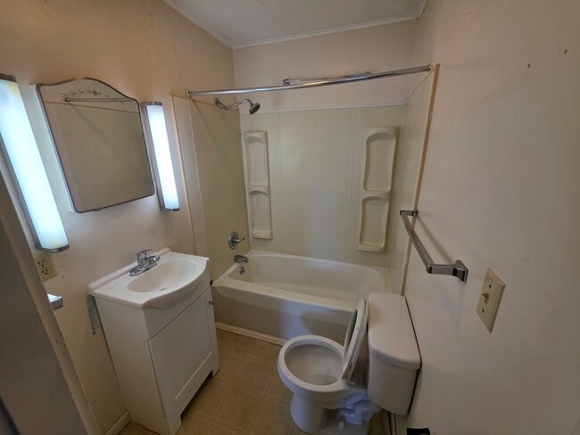 515 Main St in Caribou, ME - Building Photo - Building Photo