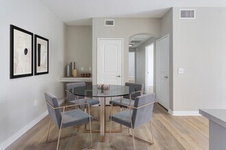 Ridgeview in Moreno Valley, CA - Foto de edificio - Building Photo