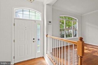 13044 Town Commons Dr in Germantown, MD - Building Photo - Building Photo