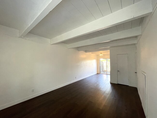 1393 Nord Ave in Chico, CA - Building Photo - Building Photo