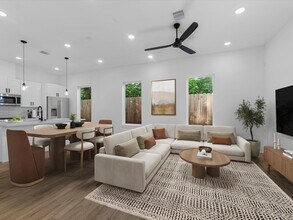867 Mansfield St in Houston, TX - Building Photo - Building Photo