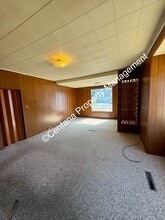 3645 Banks St in Walkerville, MT - Foto de edificio - Building Photo