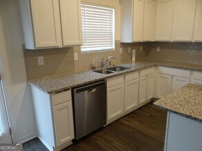 3473 Hawthorn Farm Blvd in Loganville, GA - Building Photo - Building Photo