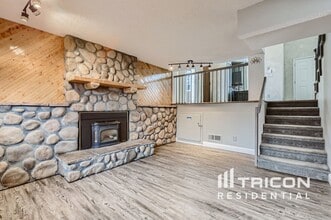 19897 E Brown Pl in Aurora, CO - Foto de edificio - Building Photo