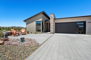 1340 Rockwood Dr in Prescott, AZ - Building Photo