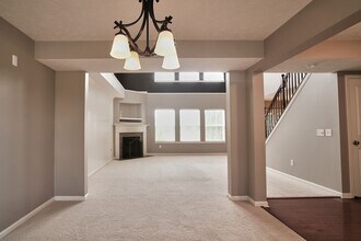 11813 Traymoore Dr in Fishers, IN - Building Photo - Building Photo