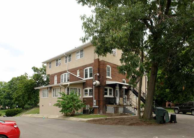 1952 Iuka Ave in Columbus, OH - Building Photo - Building Photo