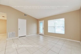 4700 Cortez Way S in St. Petersburg, FL - Foto de edificio - Building Photo