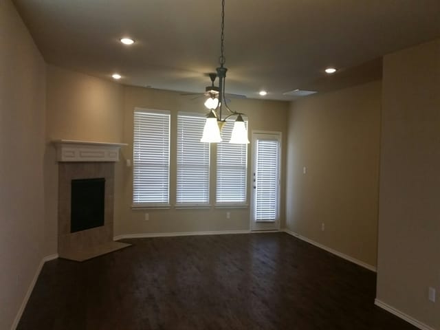 1124 Long Pointe Ave in Fort Worth, TX - Building Photo - Building Photo