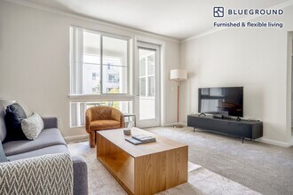 338 S Fremont St in San Mateo, CA - Building Photo - Building Photo