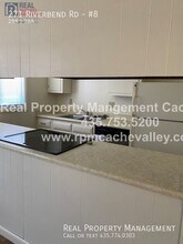 271 Riverbend Rd, Unit #8 in Logan, UT - Building Photo - Building Photo