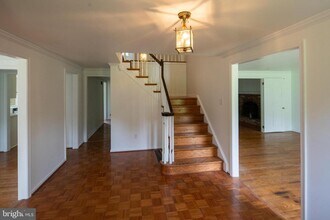 1 Sugan Close St in New Hope, PA - Building Photo - Building Photo