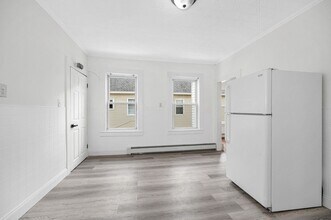 220 Concord St in Lowell, MA - Building Photo - Building Photo