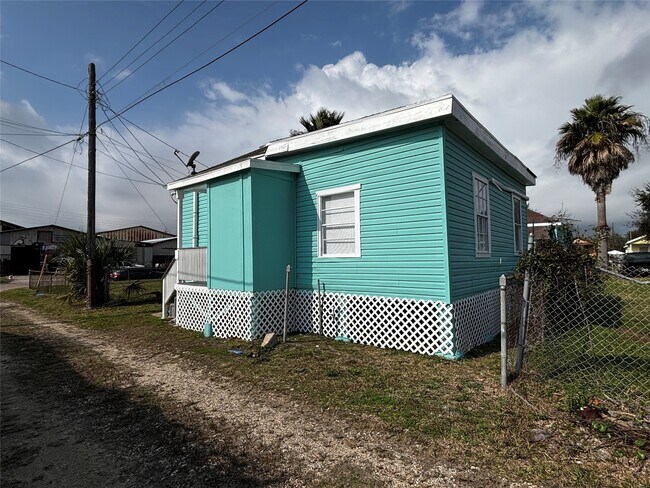 4125 Avenue M in Galveston, TX - Building Photo - Building Photo