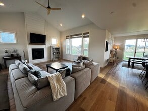 169 Riparian Way in Bozeman, MT - Building Photo - Building Photo