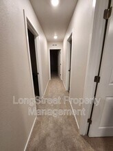 412 Lost Lake St NE in Salem, OR - Building Photo - Building Photo