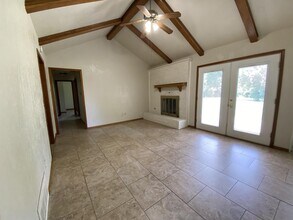 1517 Essex Ct in Norman, OK - Building Photo - Building Photo