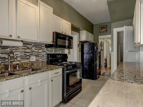 616 Lamont St NW in Washington, DC - Building Photo - Building Photo