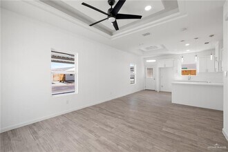 1317 E Hibiscus Ave-Unit -4 in McAllen, TX - Building Photo - Building Photo