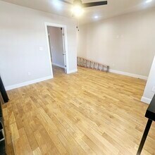 333 S 21st St, Unit 4 in Philadelphia, PA - Building Photo - Building Photo