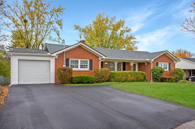 400 Midland Dr in Richmond, KY - Building Photo - Building Photo
