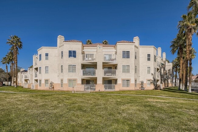 5000 Red Rock St in Las Vegas, NV - Building Photo - Building Photo