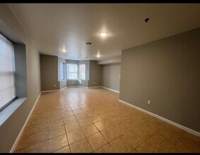 130 Hudson St in Newark, NJ - Building Photo - Building Photo